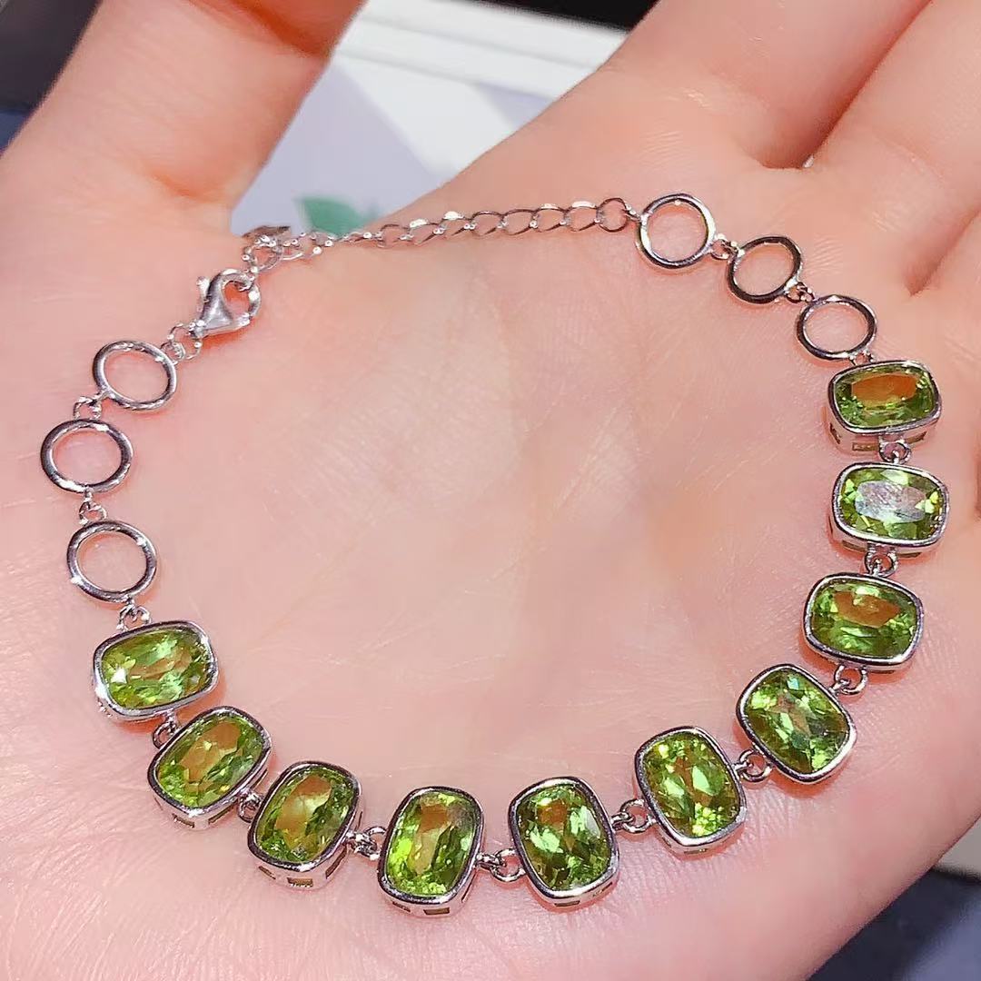 S925 Silver Inlaid Natural Peridot Bracelet High-end Colorful Gemstone Jewelry