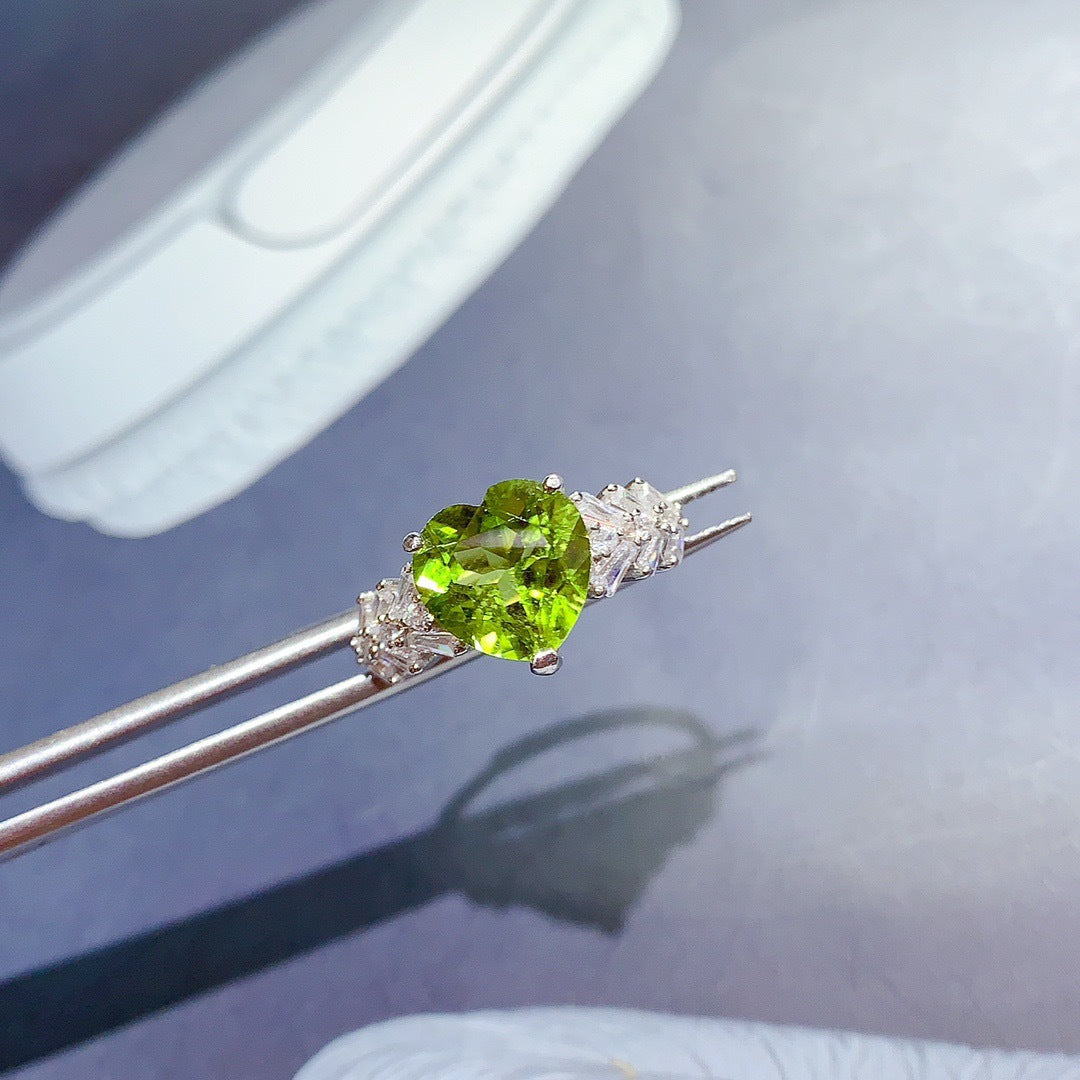 Natural Peridot S925 Sterling Silver Love Heart Ring