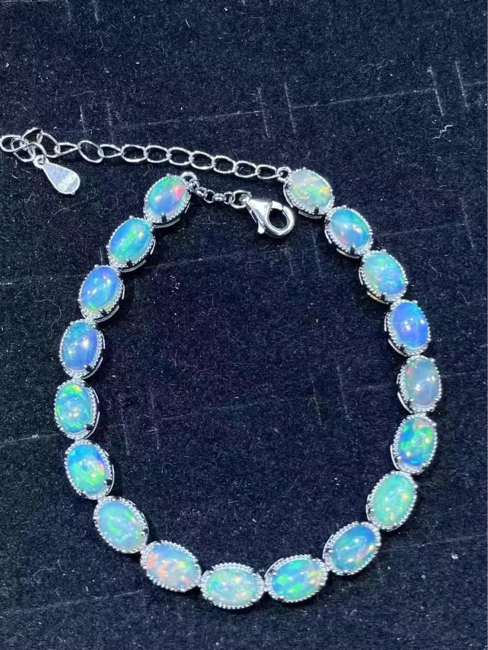 Natural Premium Opal S925 Sterling Silver Bracelet 4x6 18 Pieces Fashionable Light Luxury Colorful Gem Single Circle Bracelet