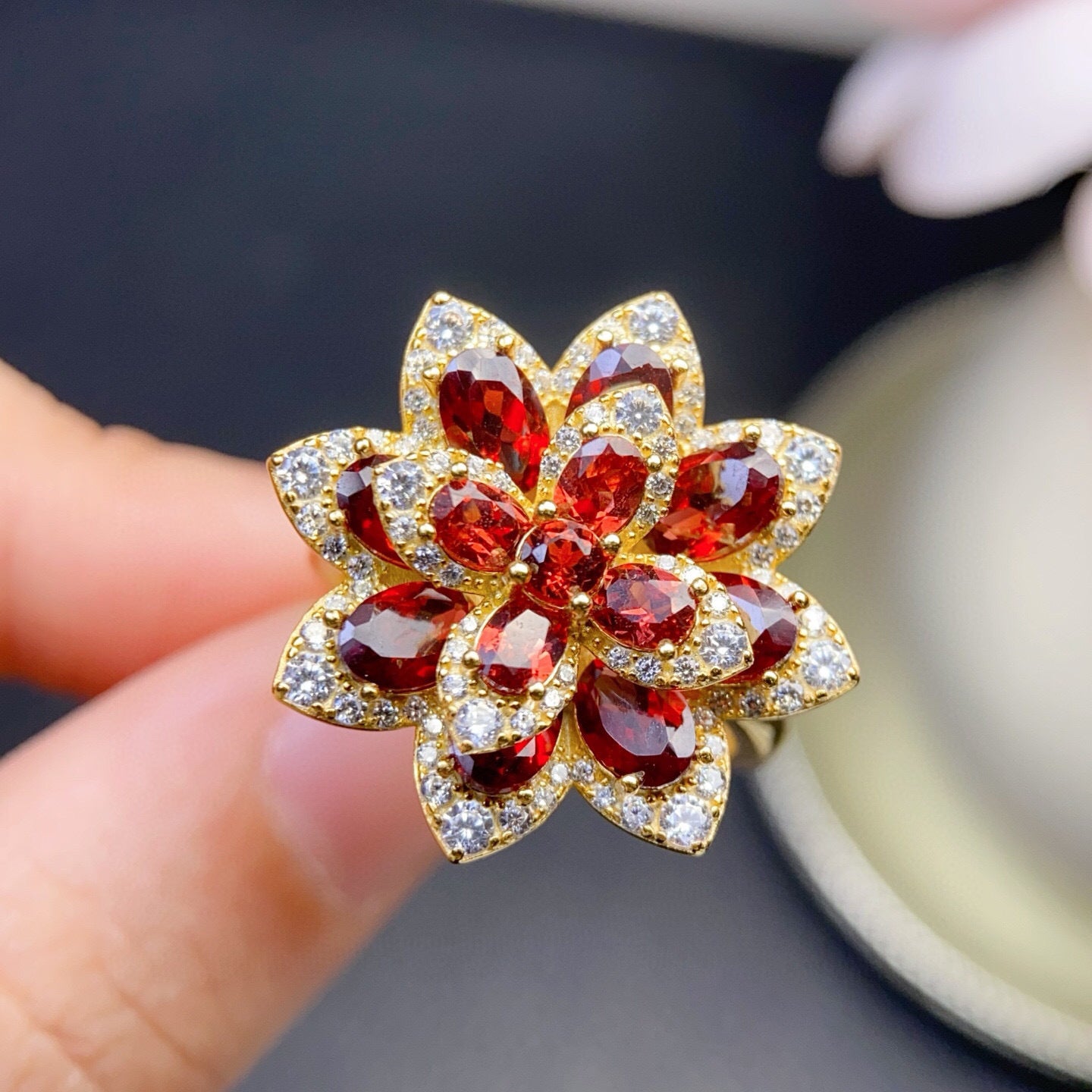 Pure Body Main Stone Approximately 4*6, 3*4mm 925 Silver Precision Inlaid Natural Red Garnet Ring