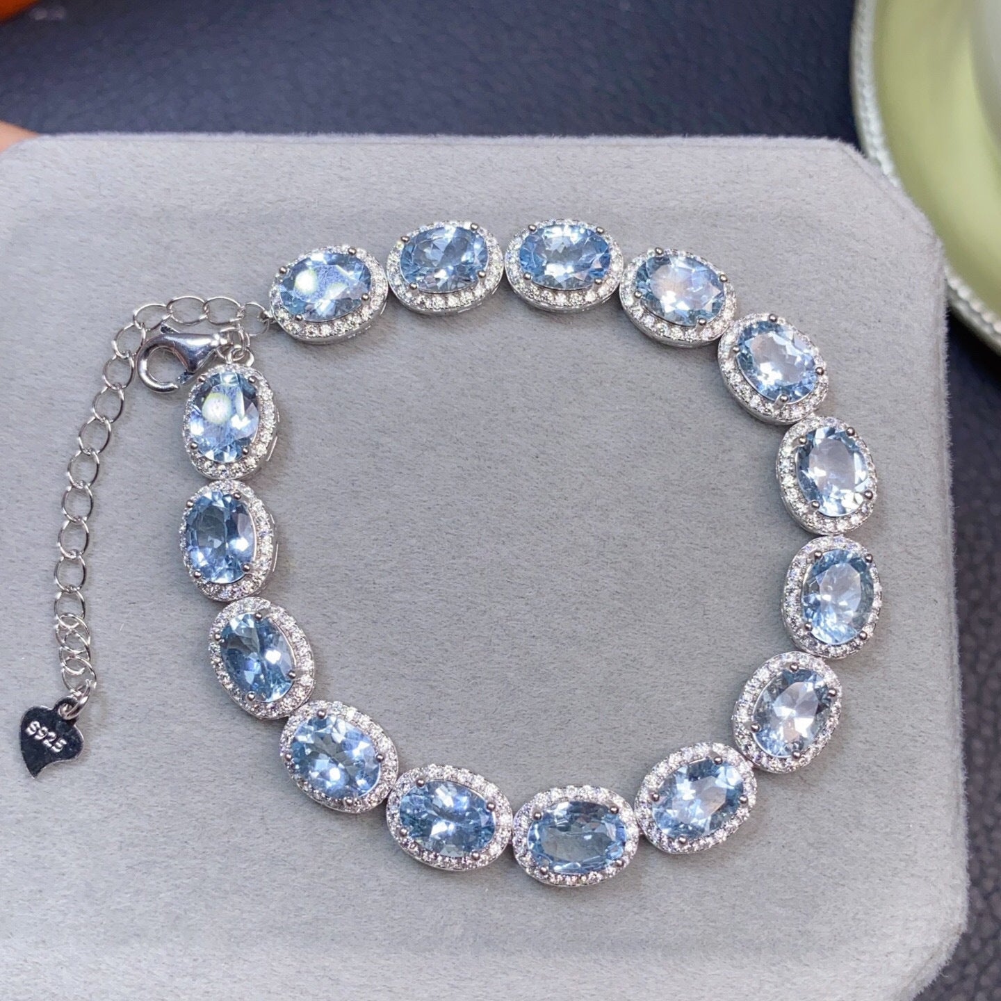 925 Sterling Silver Inlaid Fresh Color Gemstone Main Stone 5x7mm Natural Aquamarine Bracelet