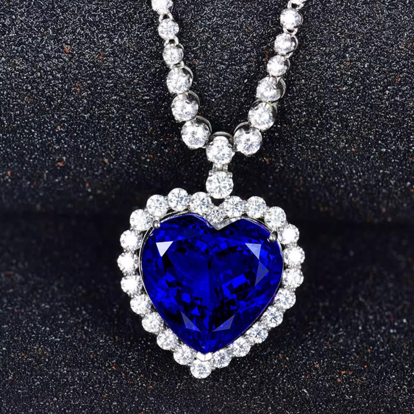 Luxury 6A Tanzanite Necklace for Women Wedding Banquet Style Ocean Heart Sapphire Necklace Heart-shaped Pendant