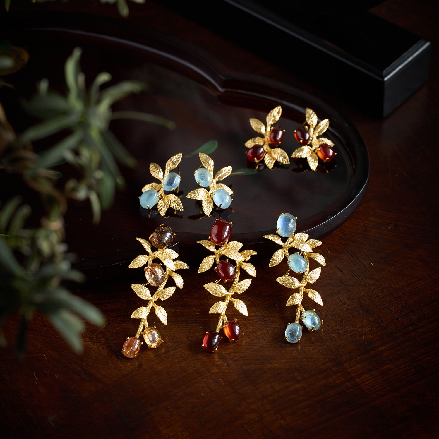 Natural Color Treasure Crystal 925 Silver Design Jewelry Grade Brooch