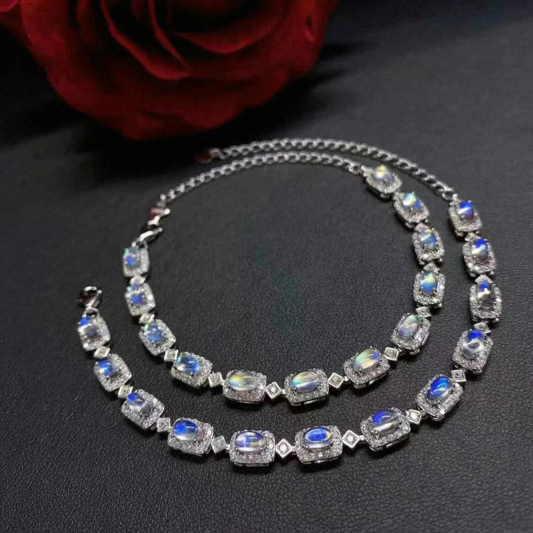 Bracelet en pierre de lune naturelle, design tendance, incrusté d'argent S925, bracelet femme simple en pierre de lune 