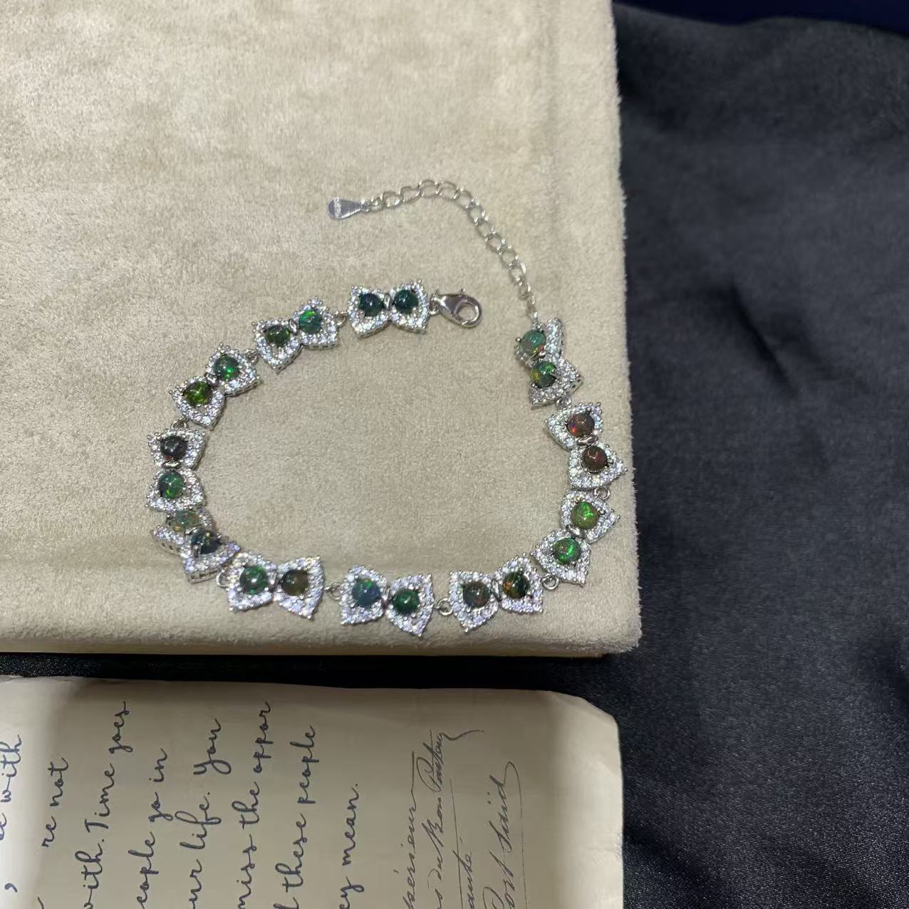 S925 Silver Inlay Light Luxury Niche Exquisite Elegant Bracelet