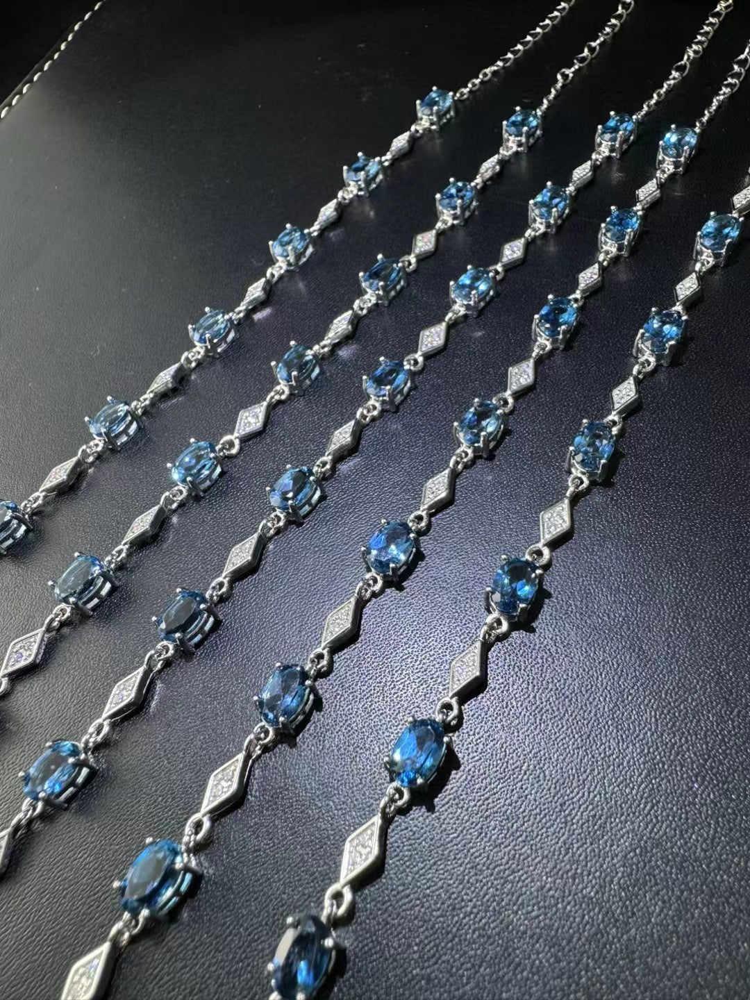 925 Silver Inlaid Main Stone 4*6mm Blue Topaz Bracelet