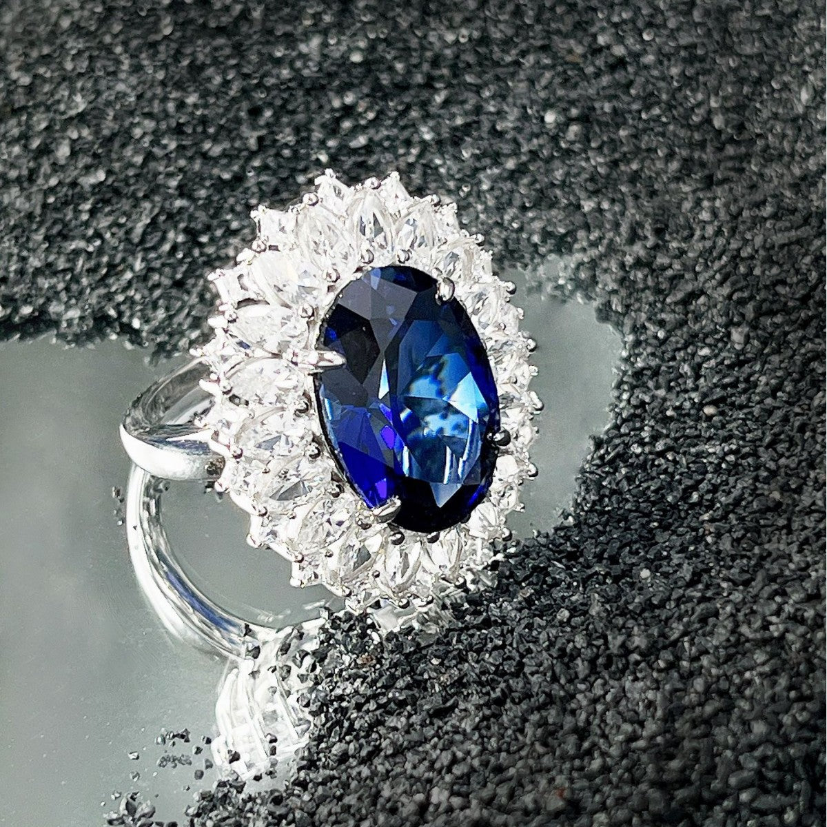 S925 Sterling Silver Sapphire Ring Hand Jewelry Light Luxury Super Flash High-grade Ring