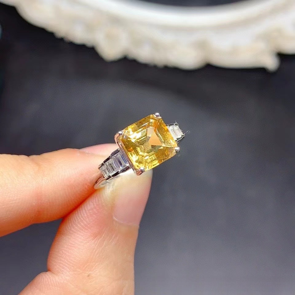 S925 Sterling Silver Jewelry Simple and Elegant Natural Yellow Crystal Princess Cut Ring