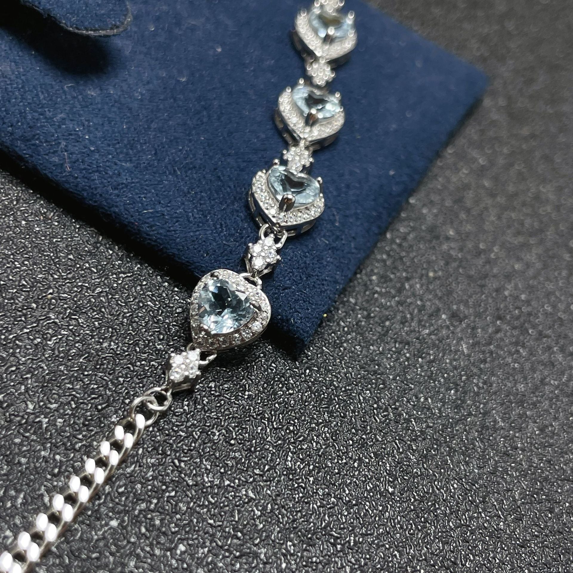 S925 Silver Inlaid Natural Heart-shaped Aquamarine Women's Necklace Fresh Hand Jewelry