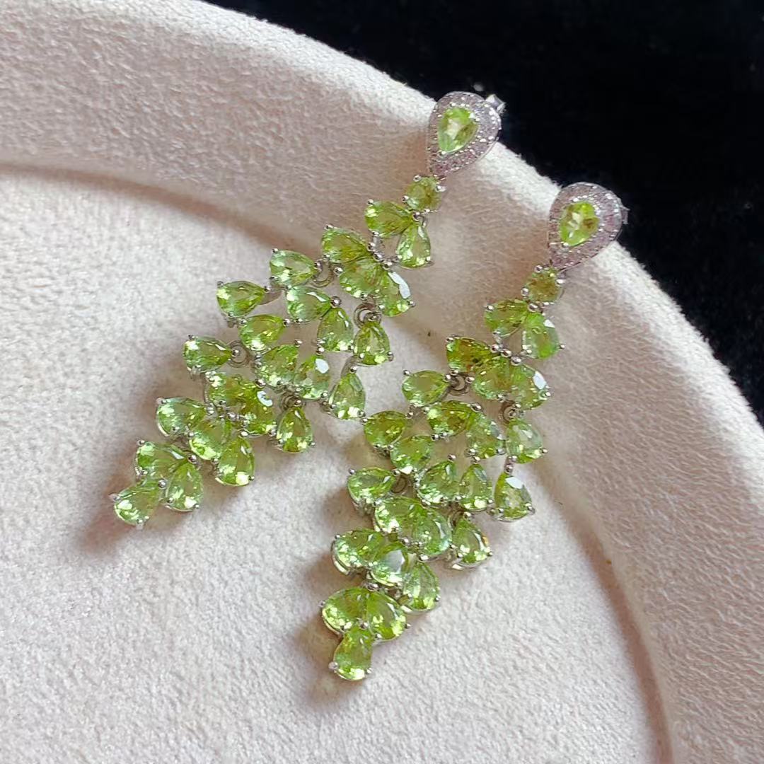 S925 sterling silver earrings with natural olivine