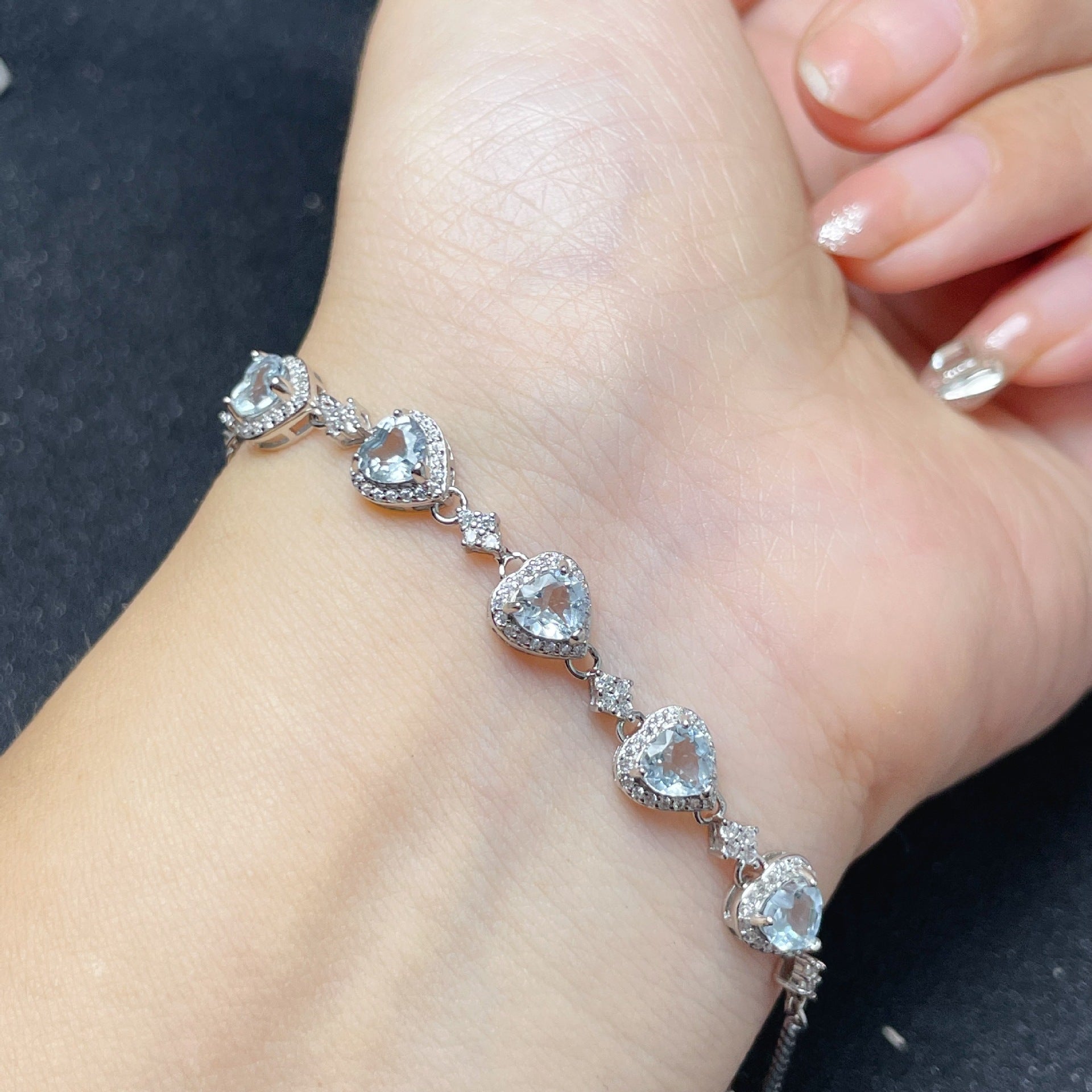 S925 Silver Inlaid Natural Heart-shaped Aquamarine Women's Necklace Fresh Hand Jewelry