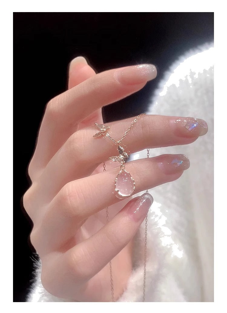 Light Luxury Daytime Collection Pink Crystal Pendant Sterling Silver Butterfly Necklace for Women Attracting Love Clavicle Chain