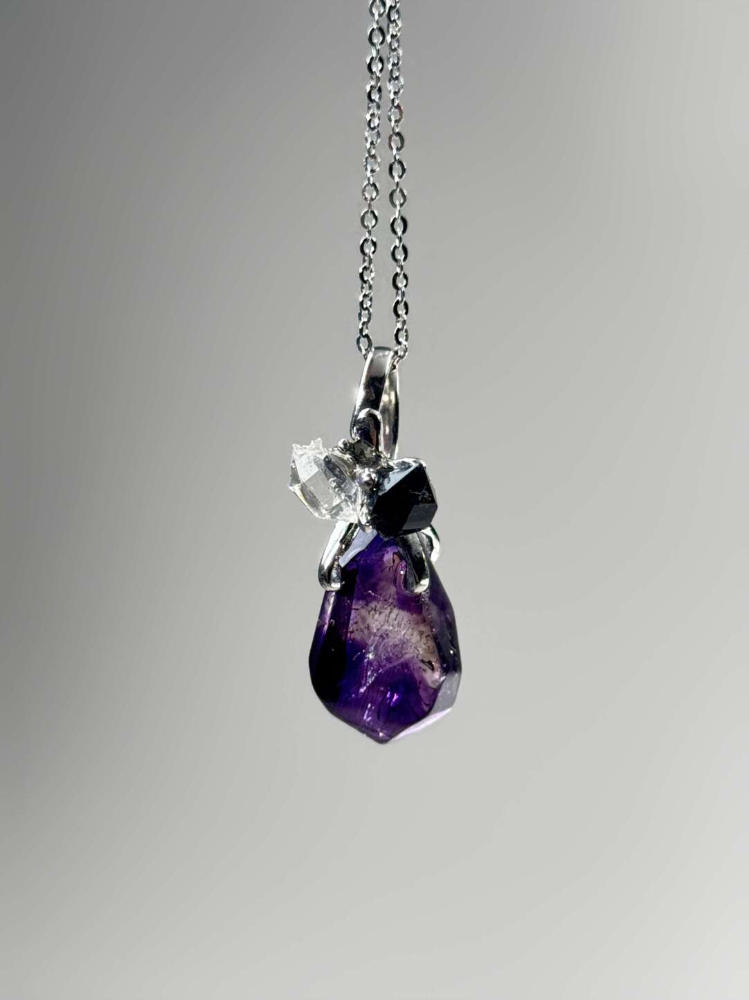 Painter Series Eggplant Shining Original Design Necklace