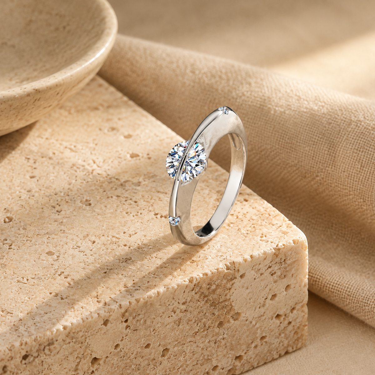 Loveden Sterling Silver Moissanite Quiet Radiance Ring