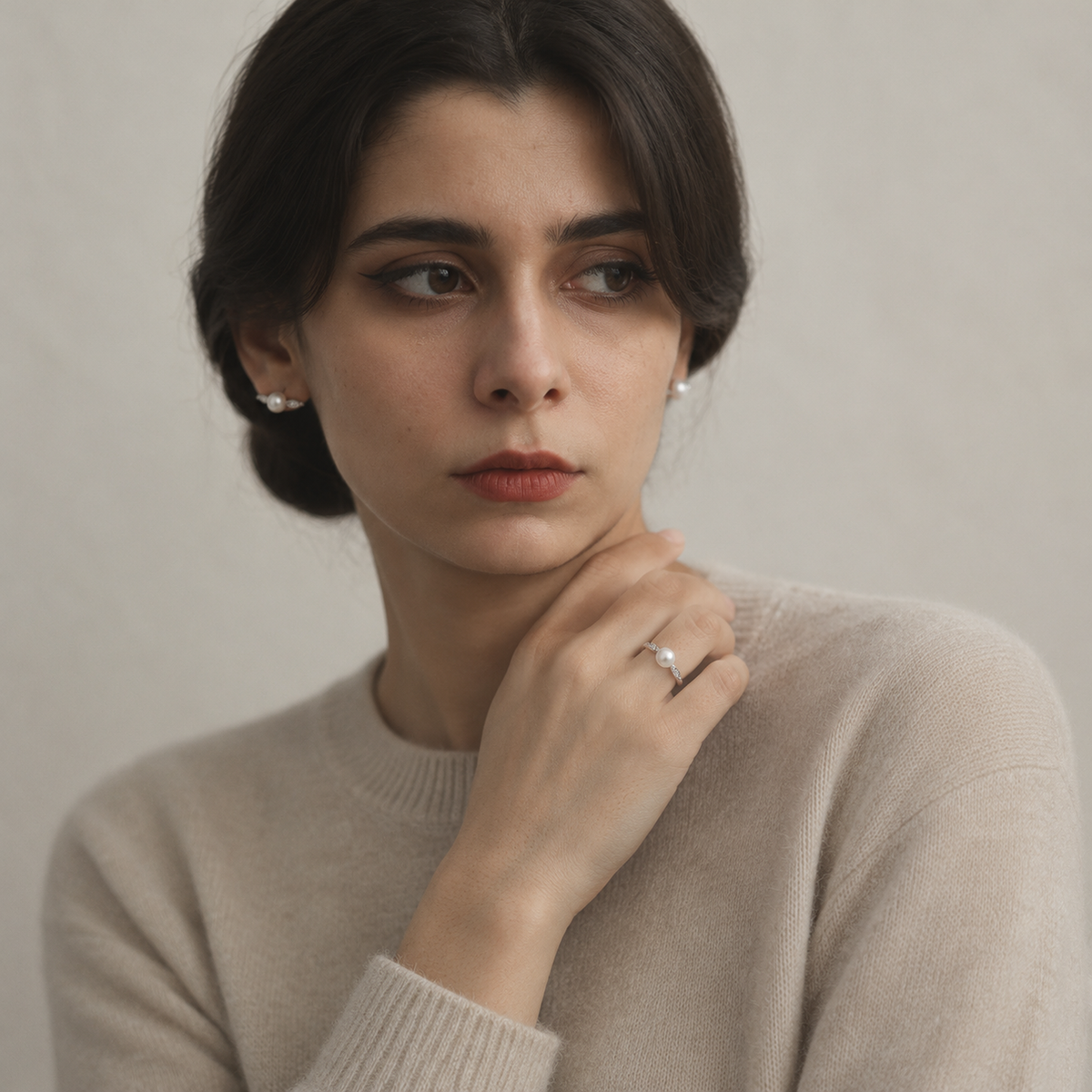 Loveden Freshwater Pearl Quiet Leaf Ring