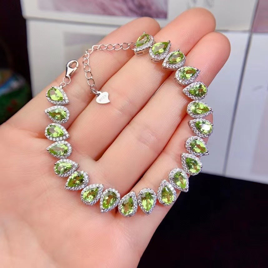 S925 Silver Inlaid Peridot Bracelet Main Stone Size 4*6 Water Drop Bracelet