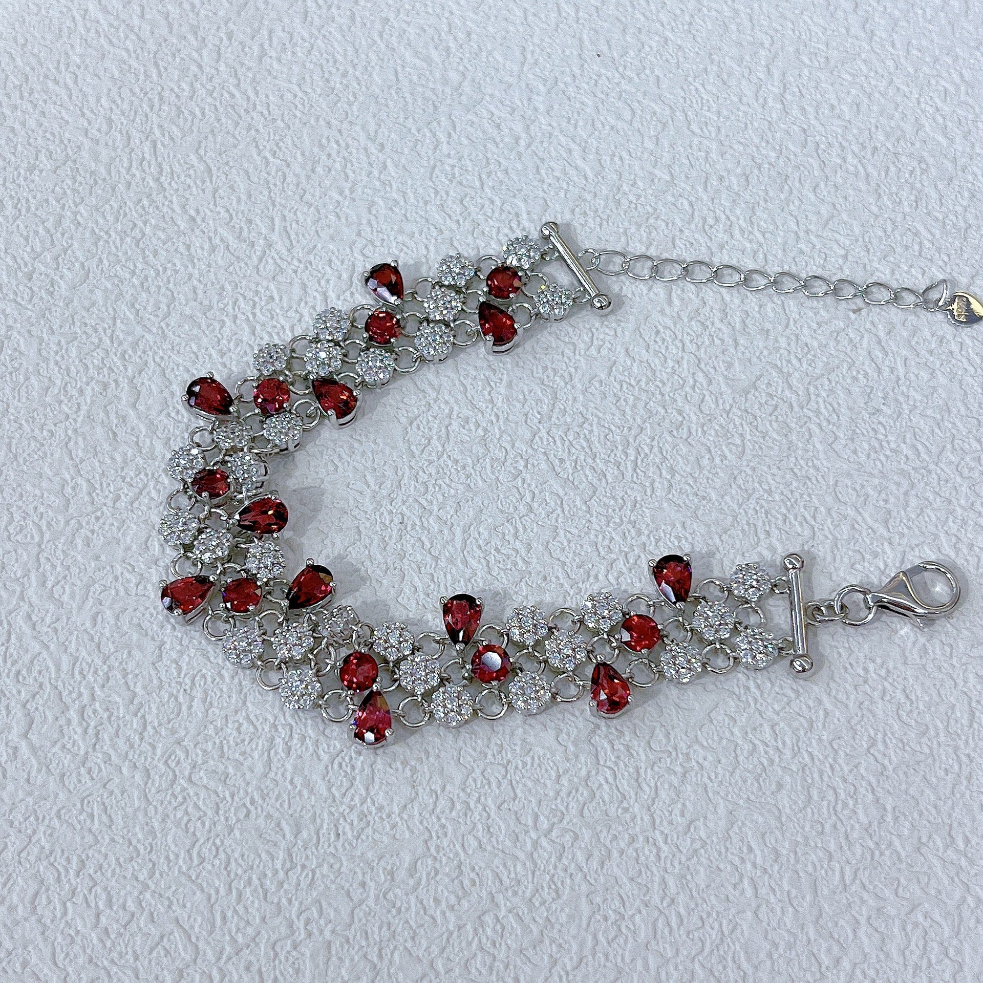 S925 Silver Platinum Plated Inlaid Magnesia Garnet Main Stone 4*6mm*11 Bracelet