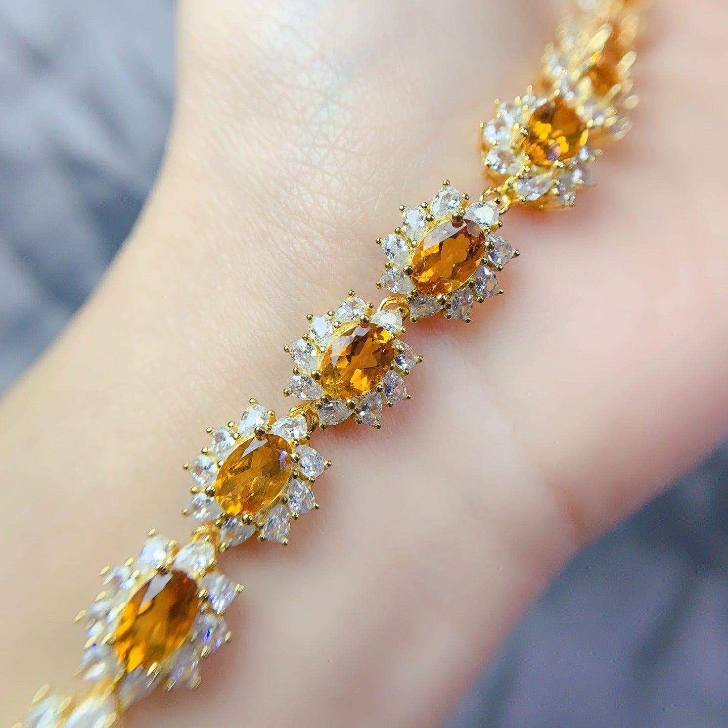 S925 Silver Fine Craft Inlaid 5*7mm Exquisite Yellow Crystal Bracelet