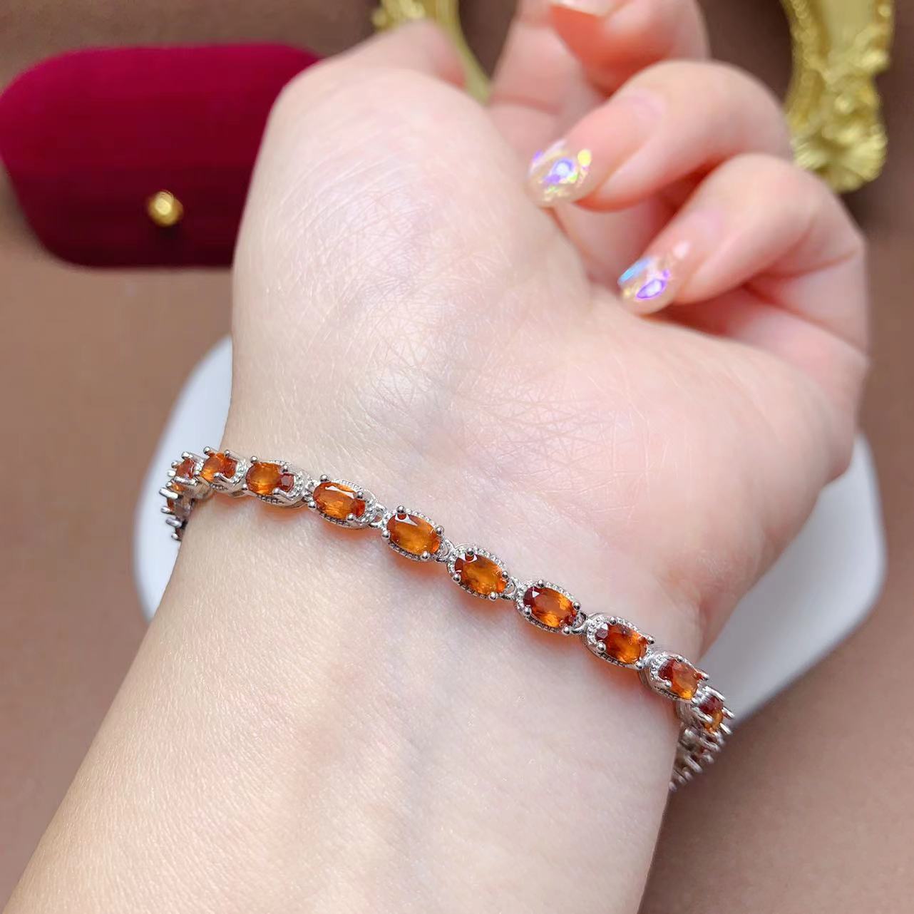 S925 Silver Inlaid Natural Fenda Garnet Simple Multi-Grain Goddess Bracelet