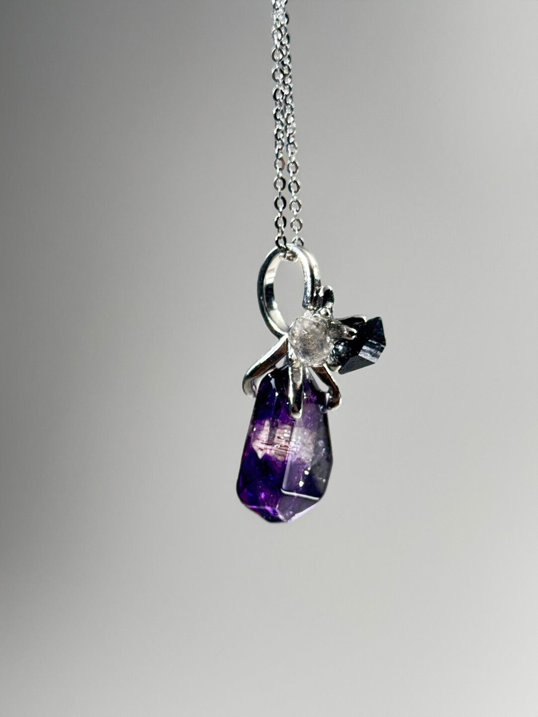 Painter Series Eggplant Shining Original Design Necklace